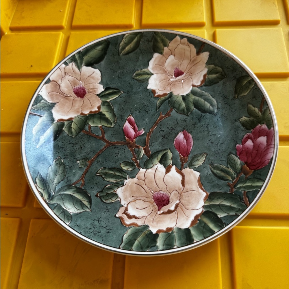 Oriental Accent Since 1880 Decorative Collector Plate Floral Diameter 10 1/2"
